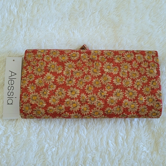 ✨️HP✨️ Alessia Daisy🌼 Cork Fabric Clutch/Shoulder Bag - NWT - Picture 2 of 16